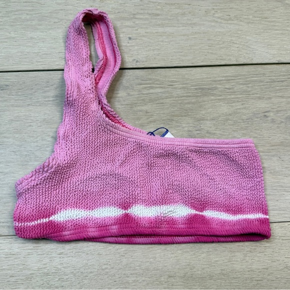 Bond Eye x BOUND The Samira Top in Barbie - Picture 3 of 5